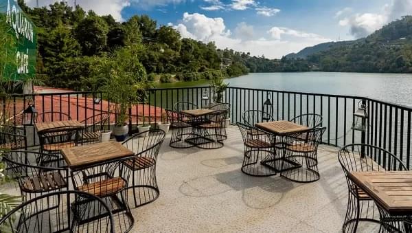 Lakeside Café Hopping