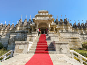 Delwara Temple Enterance