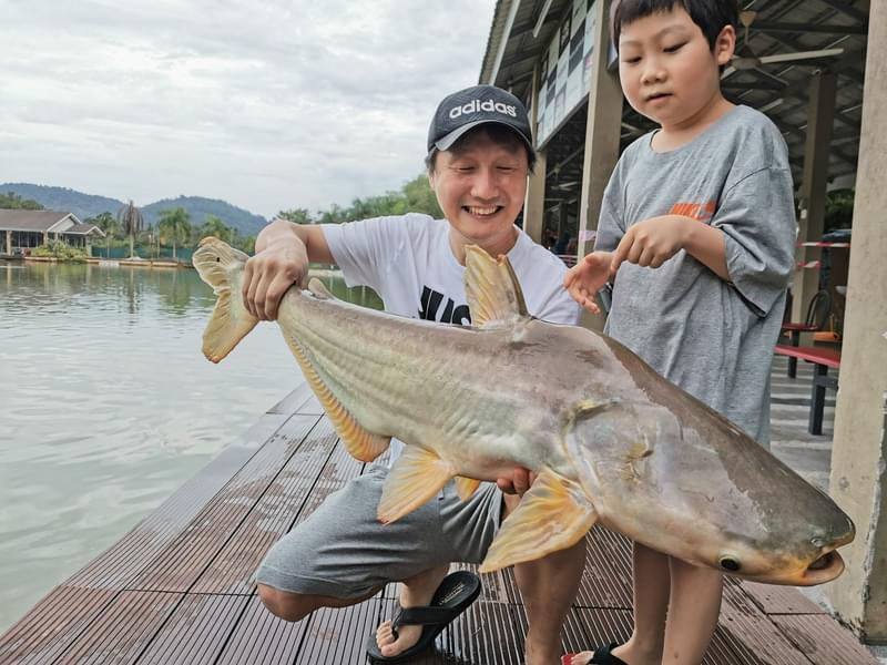 Fishing at Hulu Langat Fishing Resort Image