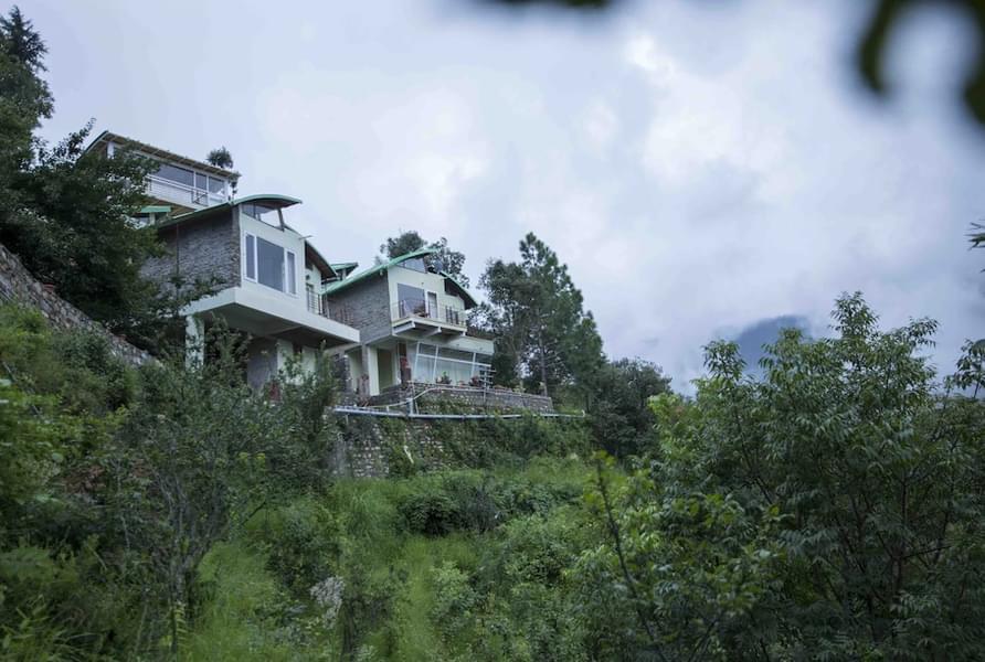 A Cozy Vacation Retreat on the Hilltop in Ramgarh Image