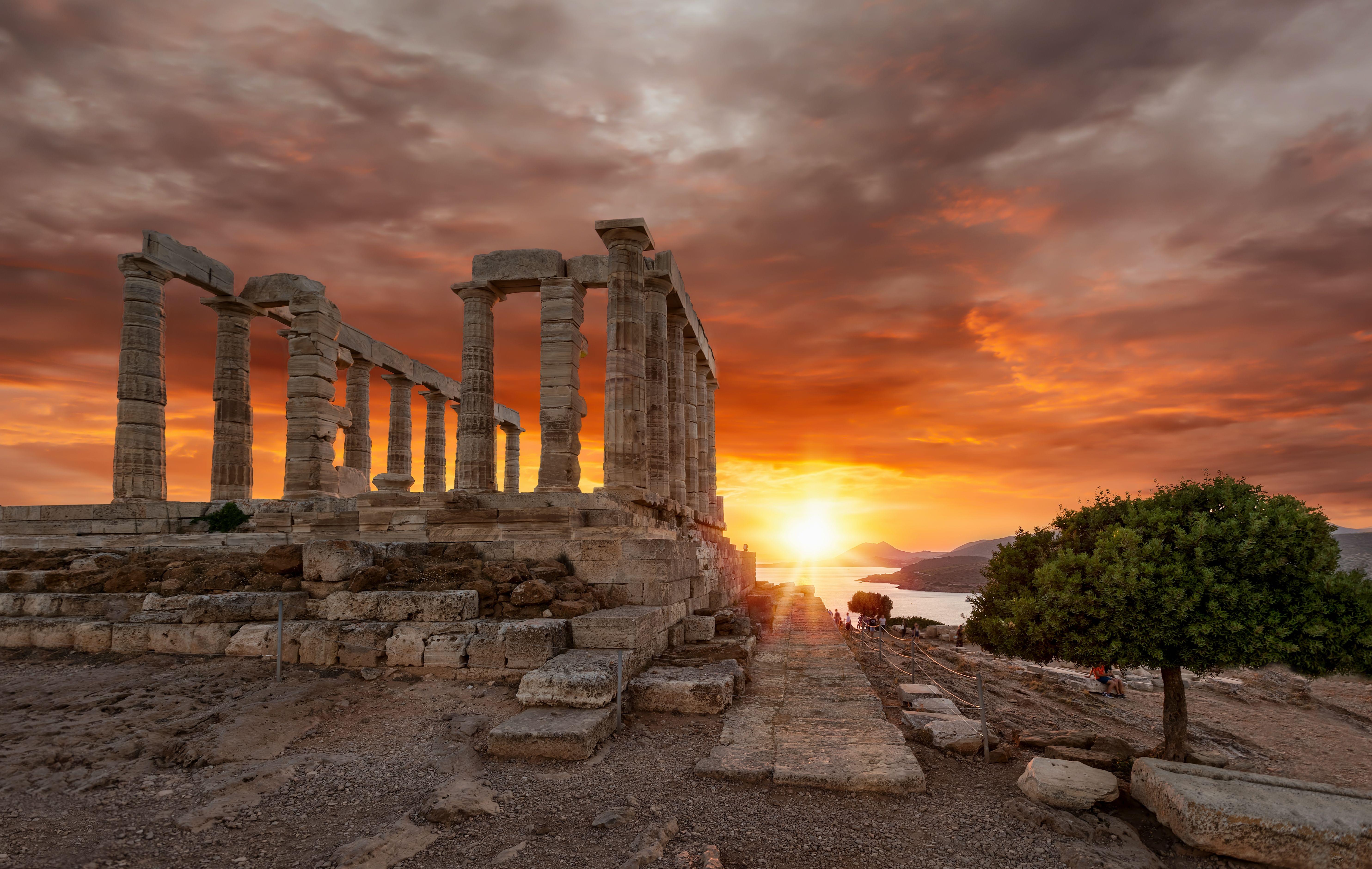 Temple of Poseidon Athens.jpg