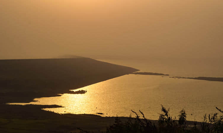 Blackwaters of Pali Bhutivali Dam, <em>Karjat</em>