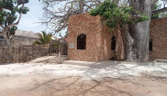 Kongo Mosque Diani Beach Overview