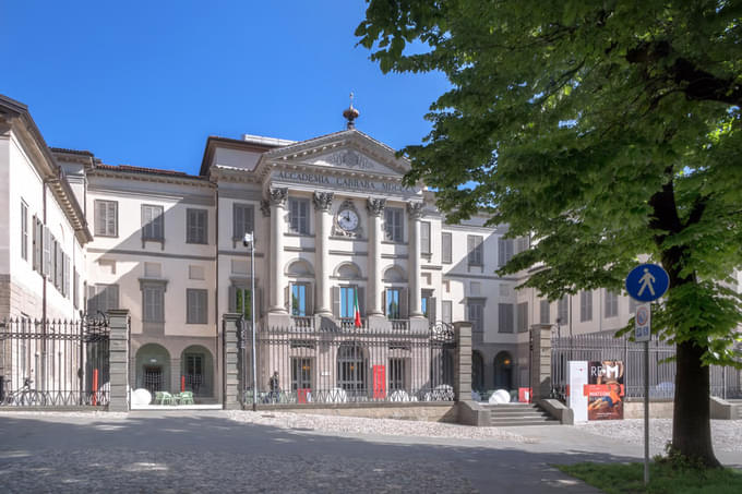 Accessibility in Accademia 