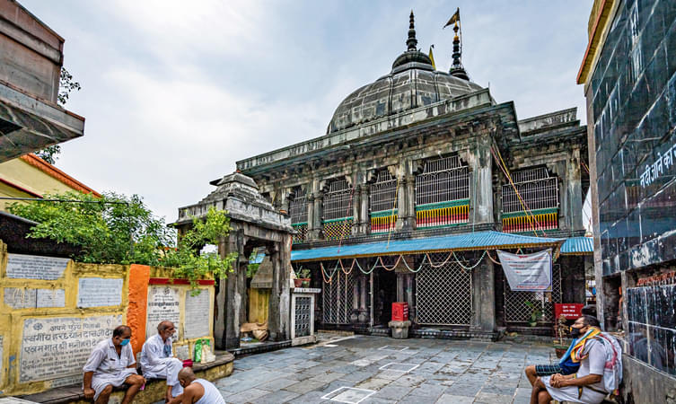 Vishnupad Temple, Gaya