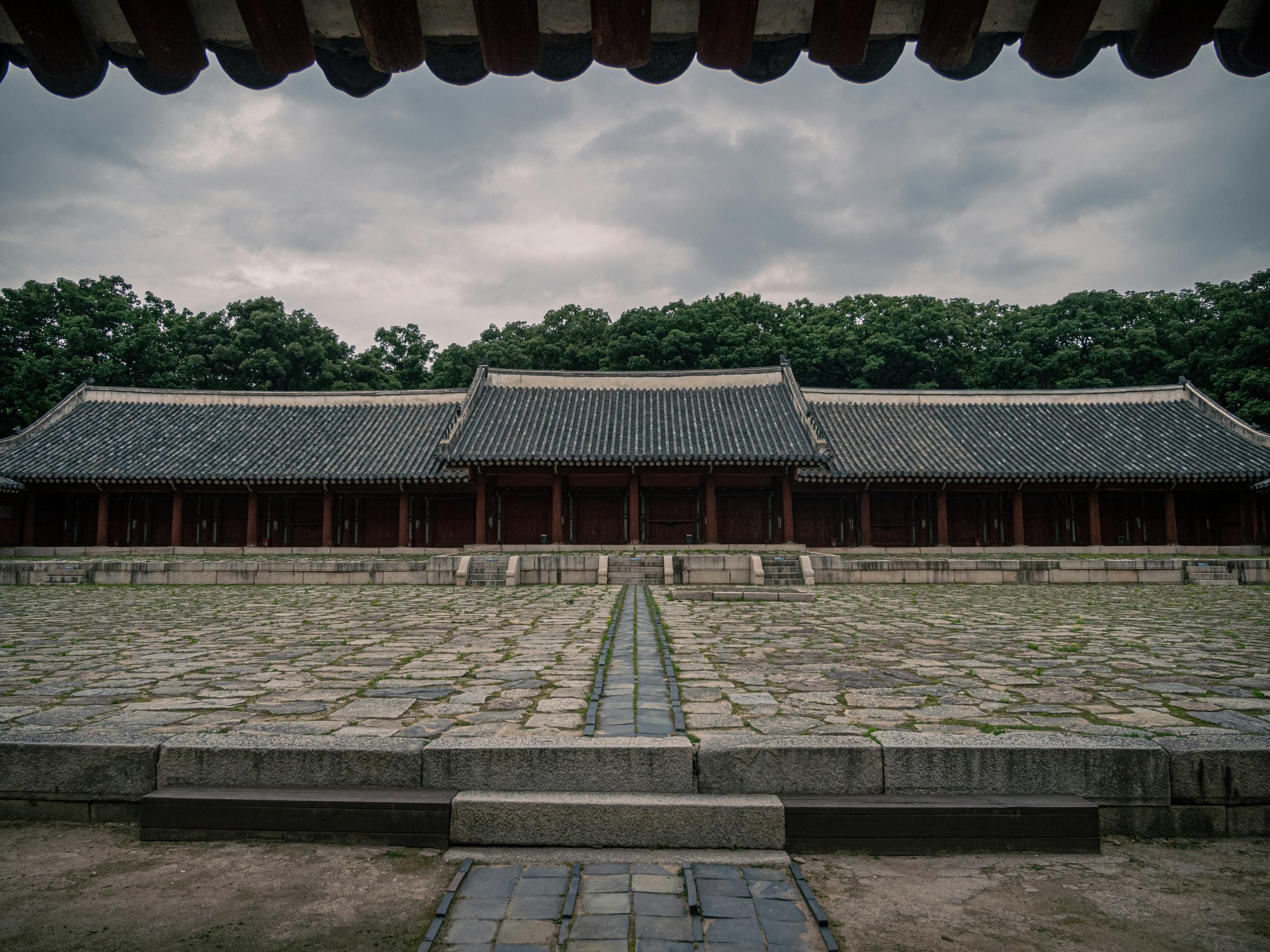Jongmyo Shrine Overview