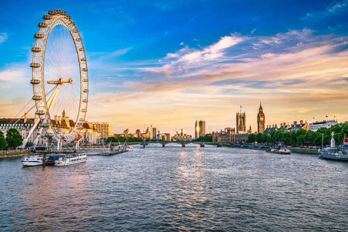 Enjoy City Skyline With London Eye