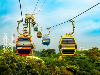 Soar above Singapore with the iconic cable car ride
