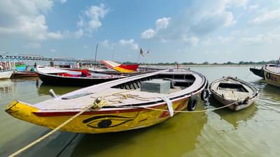 Motor Boat Ride with Banarasi Snacks (4th Nov - Dev Diwali Rehearsal Event)