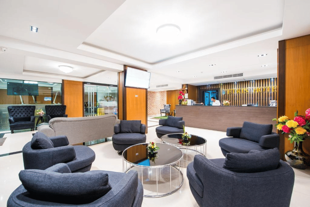 Tetris Hotel, Krabi