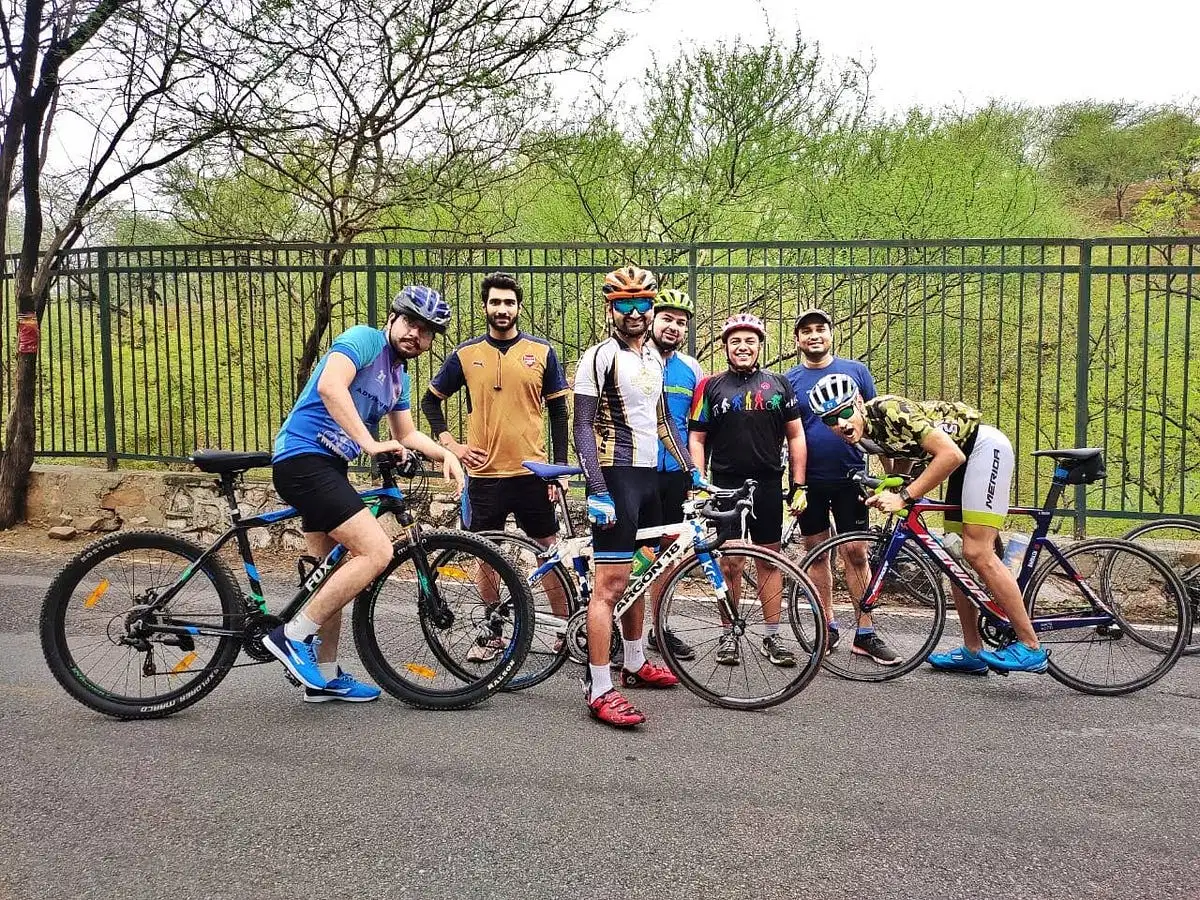 Udaipur Lakes Countryside Cycling Tour
