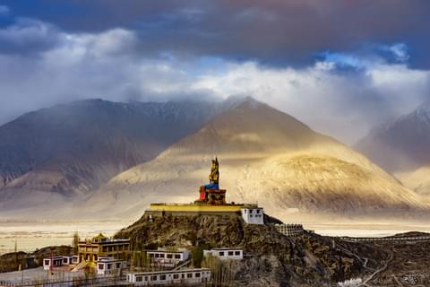 Activity & SightSeeing Image