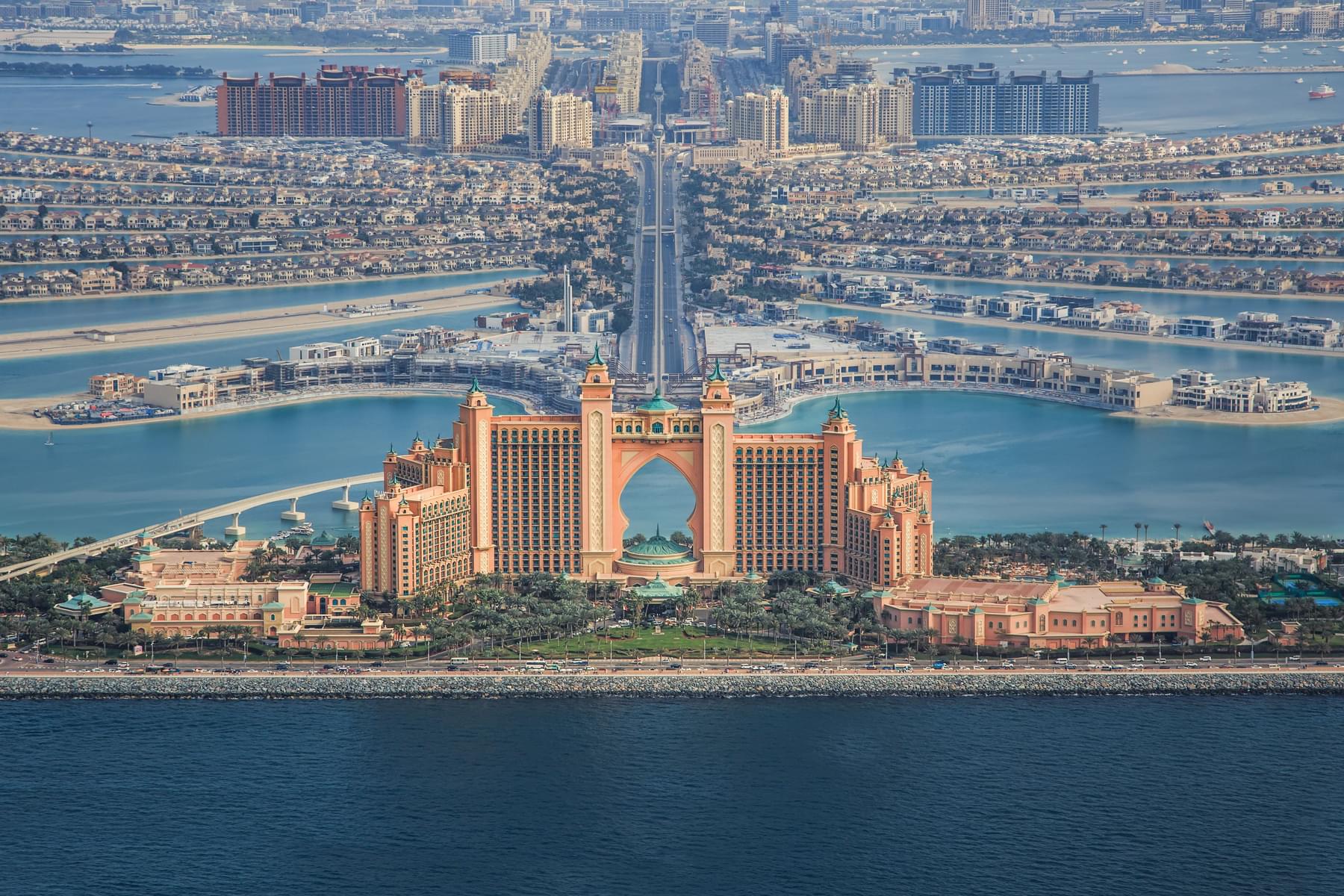 Why To Visit The Atlantis Dubai?
