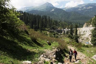 Kheerganga Trek Day 2