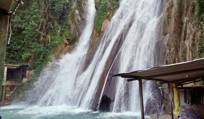 Jharipani Falls