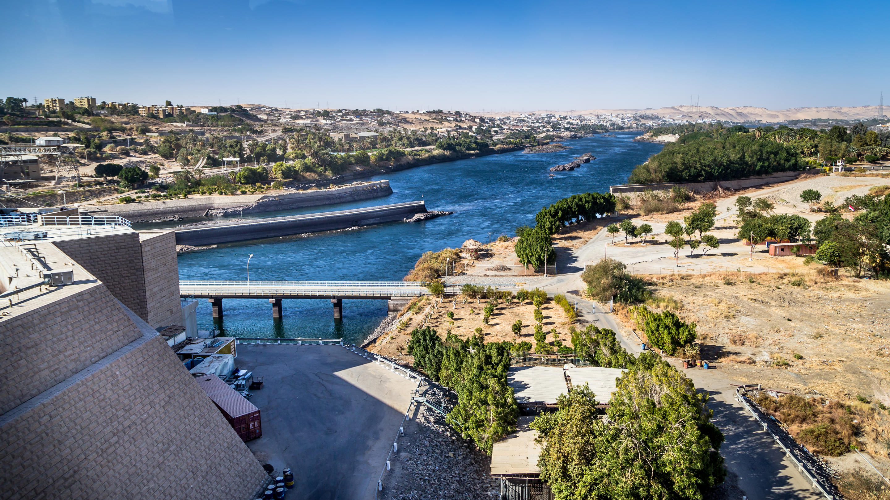 Aswan Dam Overview