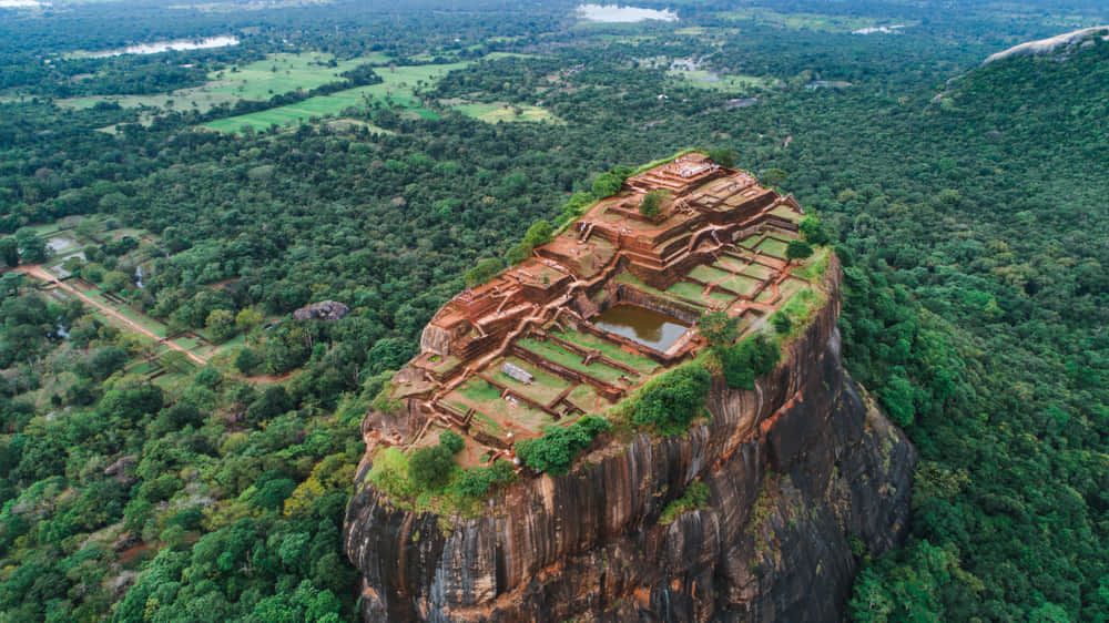 Best season to visit Sri Lanka