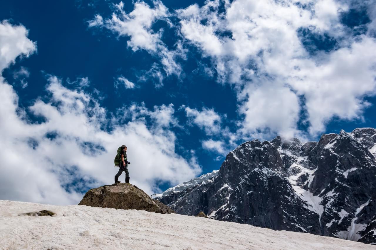 deo tibba base camp trek
