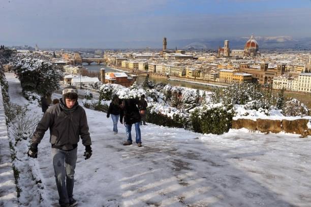 Enjoy At Florence Ice Village