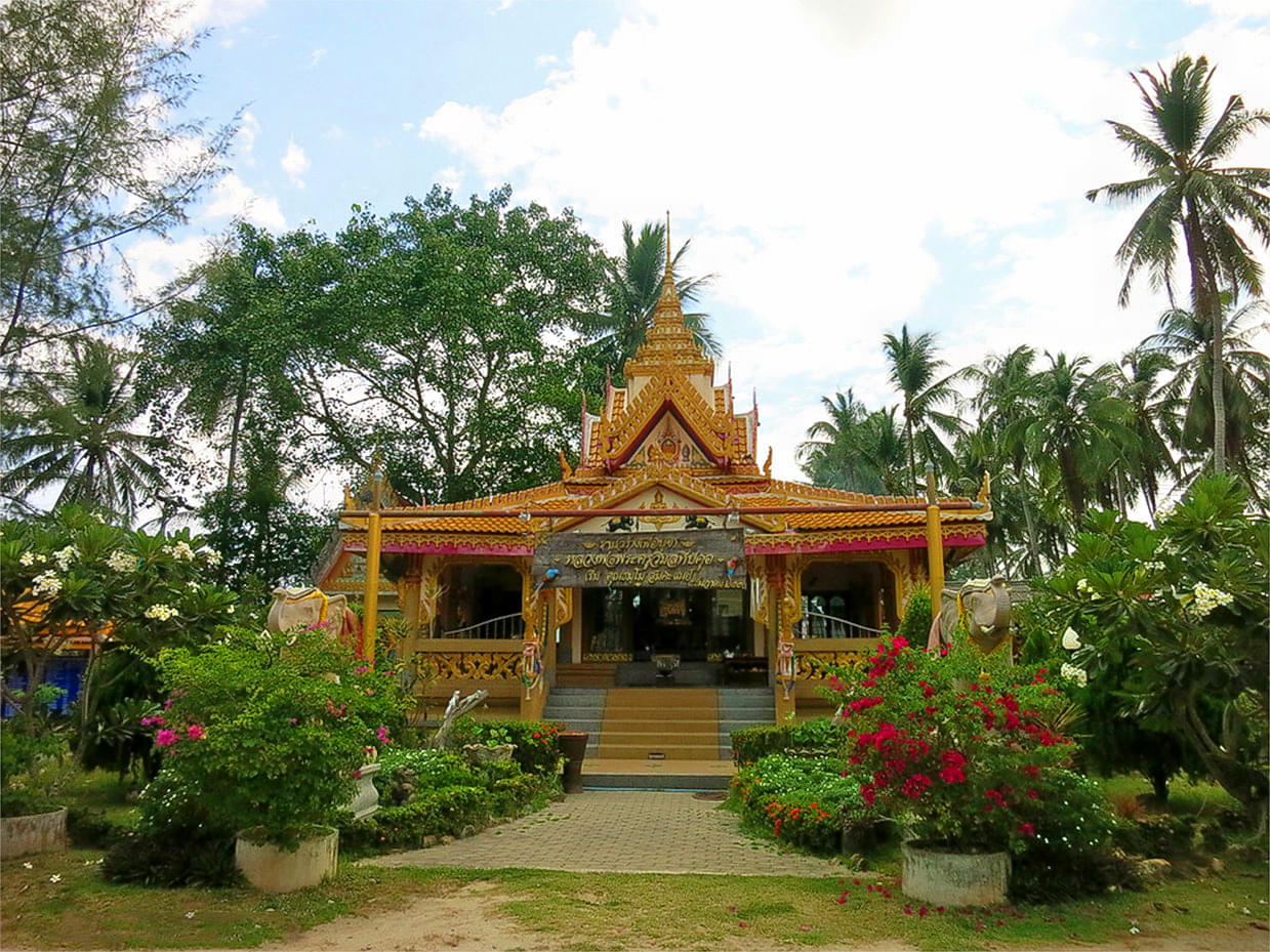 Wat Kiri Wong Karam Overview