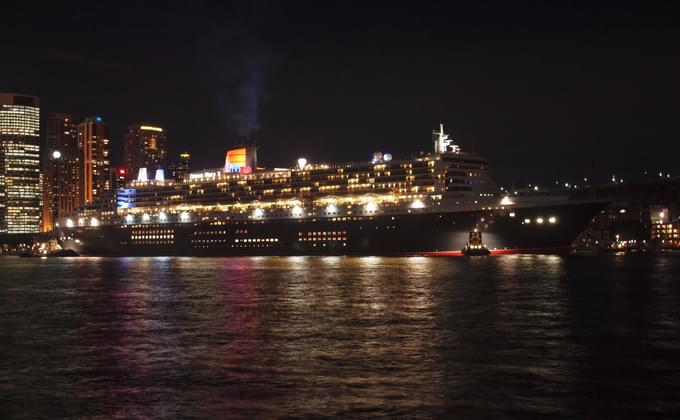 Sydney Harbour Dinner Cruise