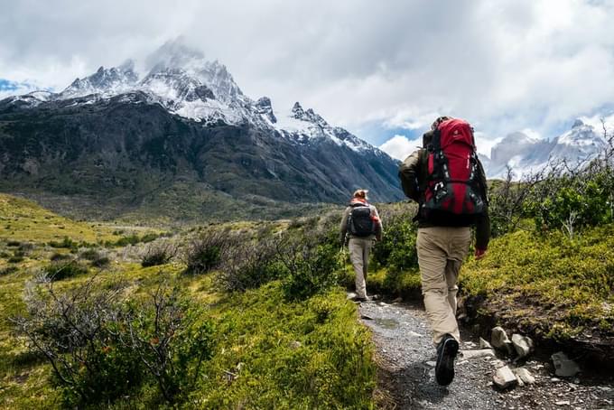 trekking in har ki dun valley