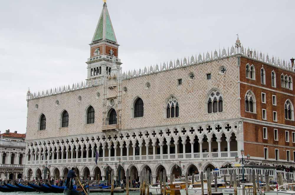 Walking Tour of Venice with Doge's Palace & St. Mark's Basilica