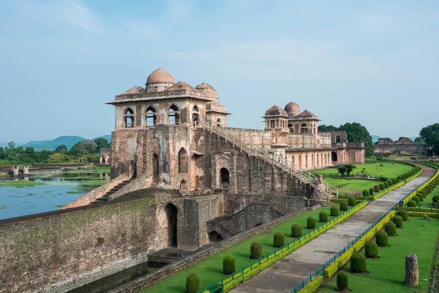 Indore To Mandu Sightseeing Tour Image