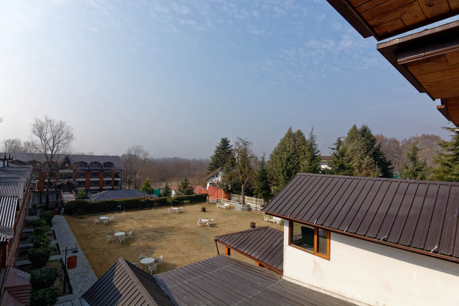 Resorts And Stays In Srinagar
