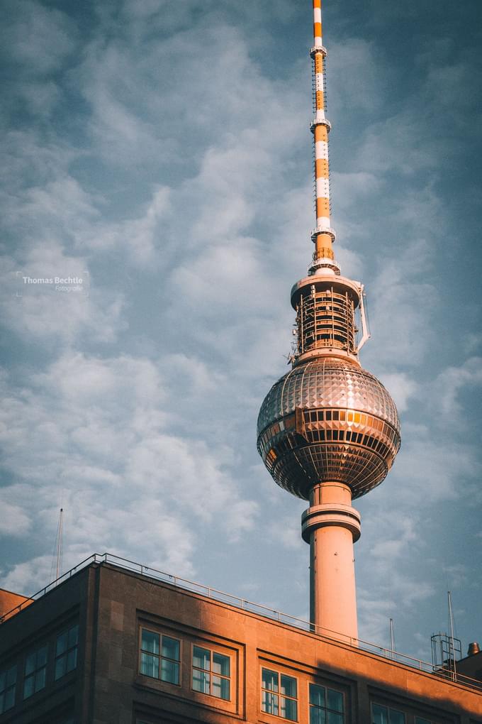 Fast View Ticket & 3-Course Dinner Berlin TV Tower Tickets