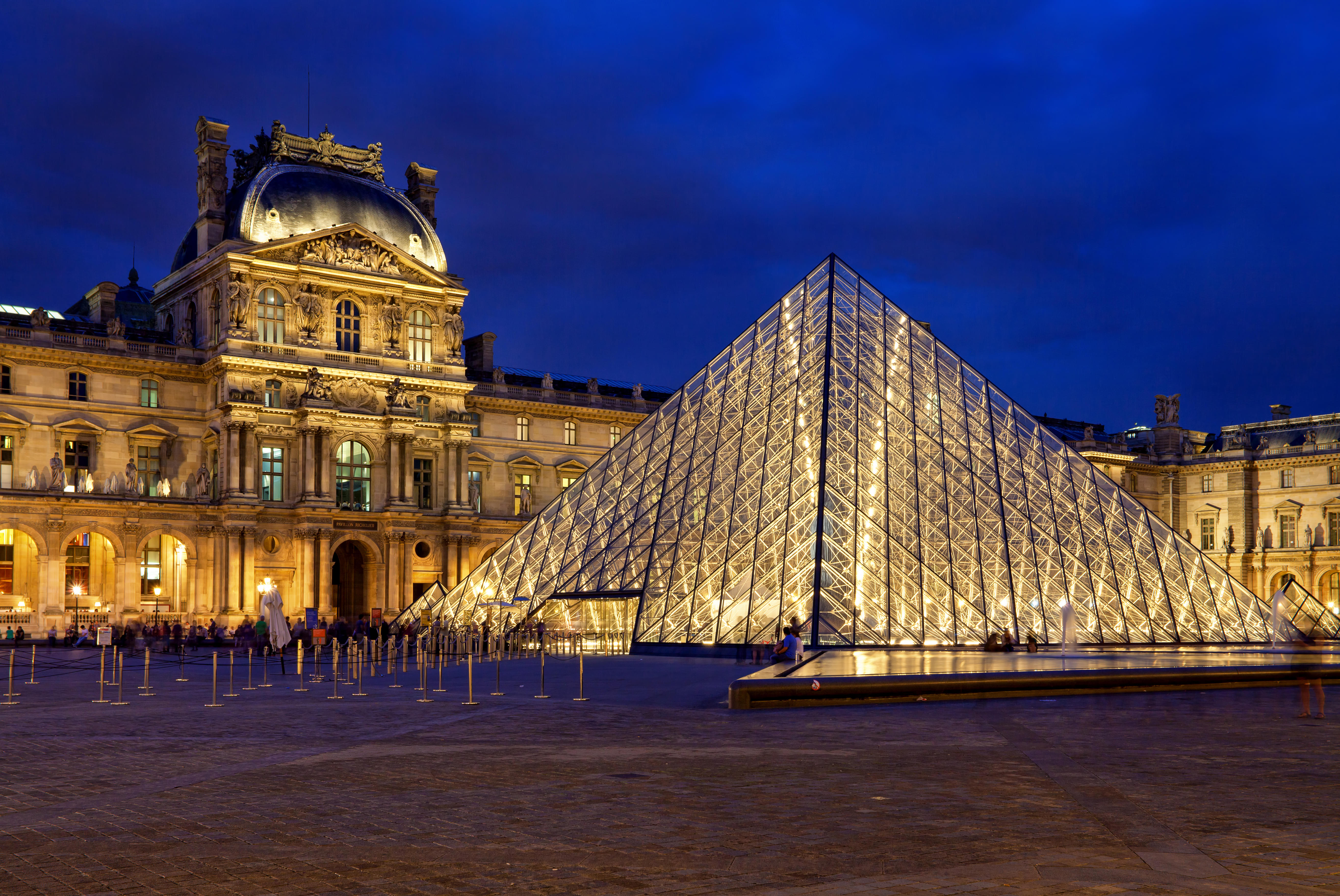 Paris Packages from Cochin | Get Upto 50% Off