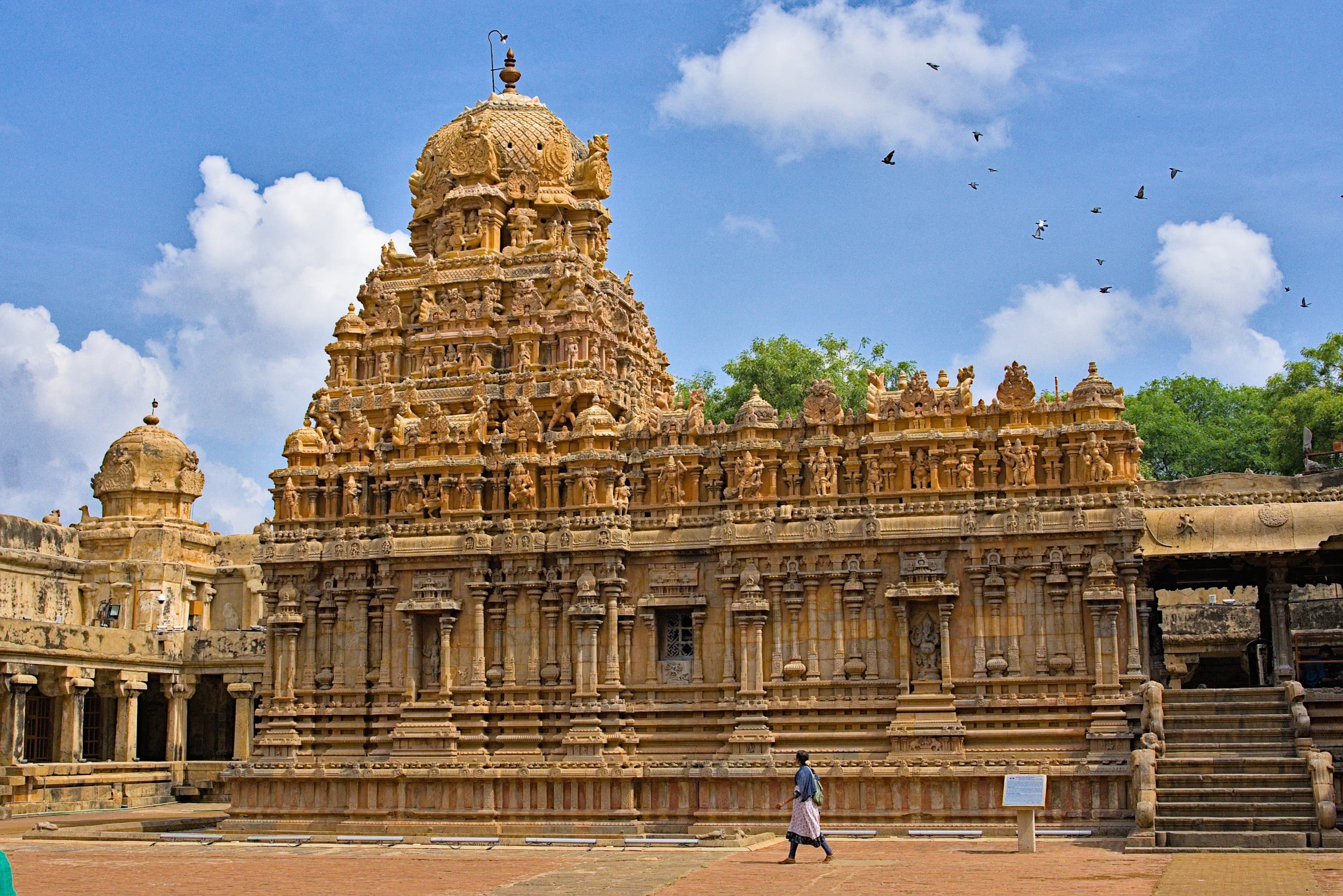 Tamil Nadu Holiday Packages from Guwahati