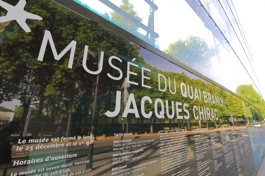 Visit Quai Branly Museum and observe the massive collection of artefacts from all over the world