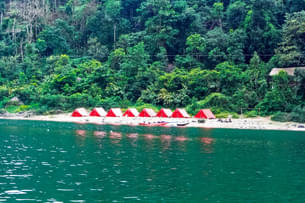 Camps at Dawki Island