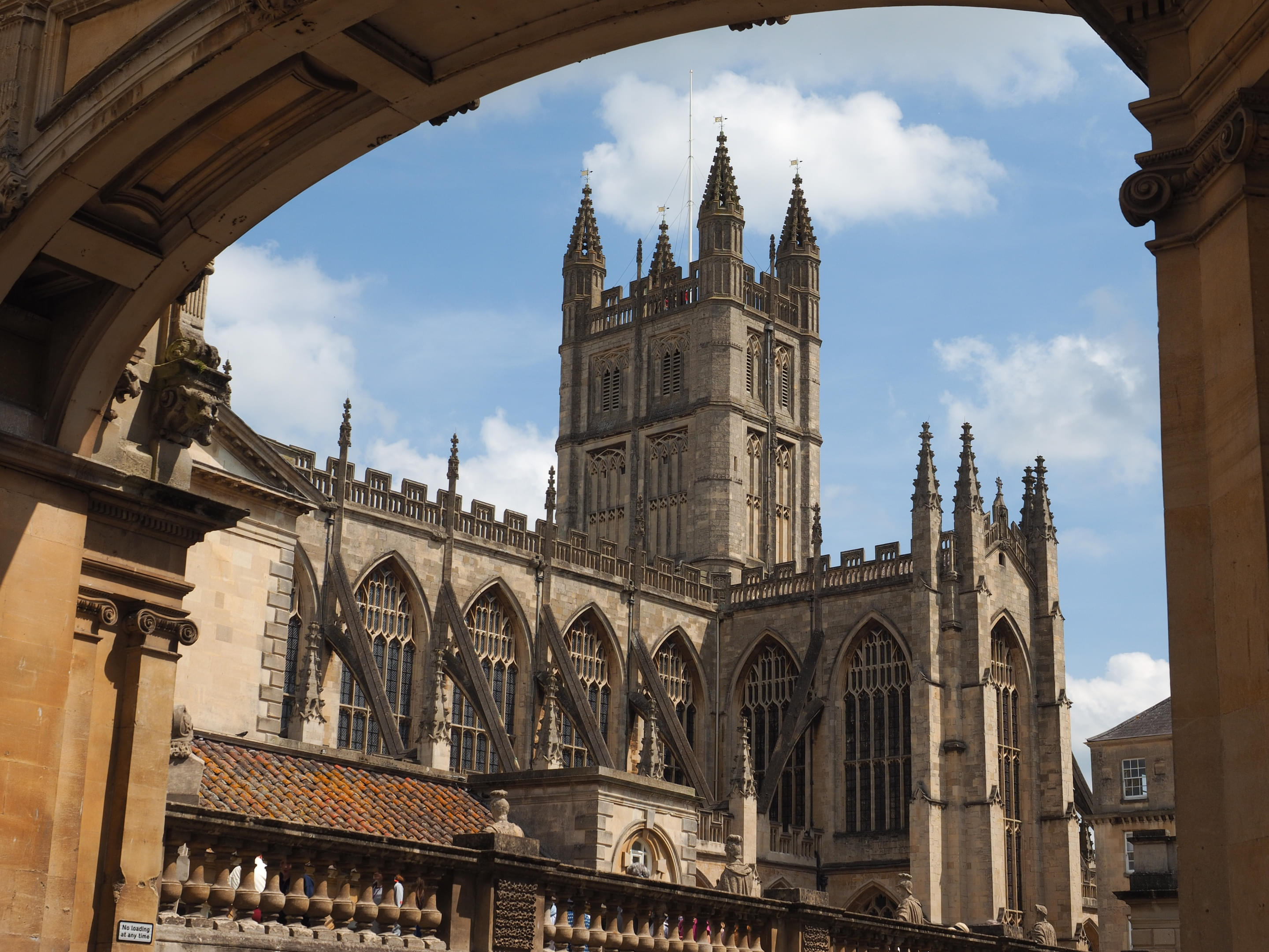 Bath Abbey Overview