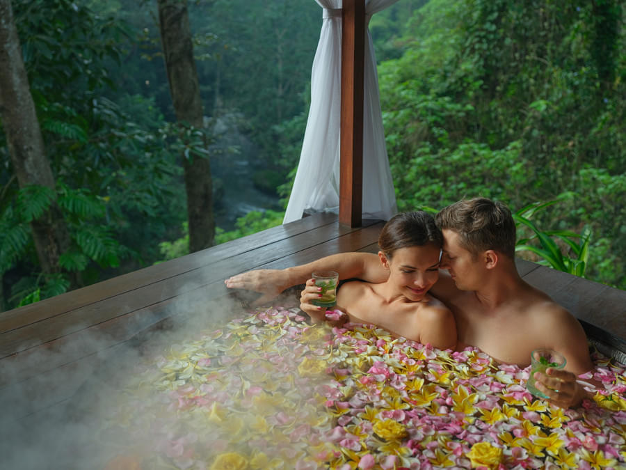 Treat yourself to a relaxing spa in Ubud with your partner