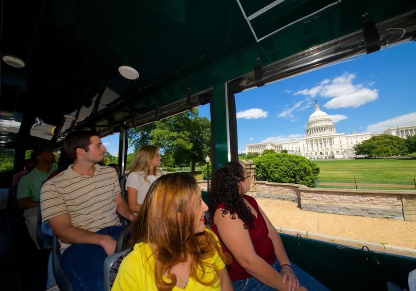 Old Town Trolley City Tour, Washington DC Image