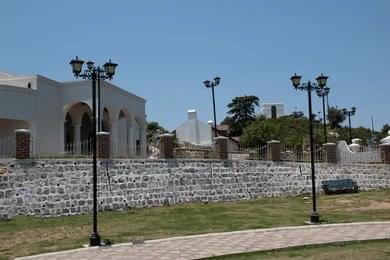 Walk Through the Colonial Architecture