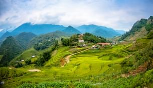 Cat Cat Village Tour