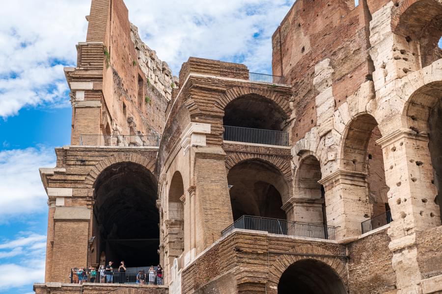 Admire the wonderful architecture of Colosseum