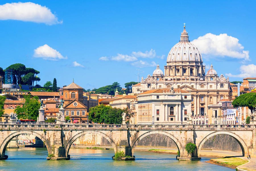 View the beautiful St. Peter's Basilica, the holiest sites of Christianity