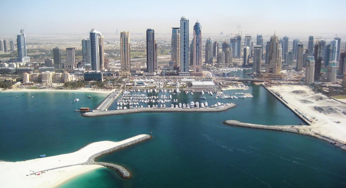Fly over Dubai Iconic sights.