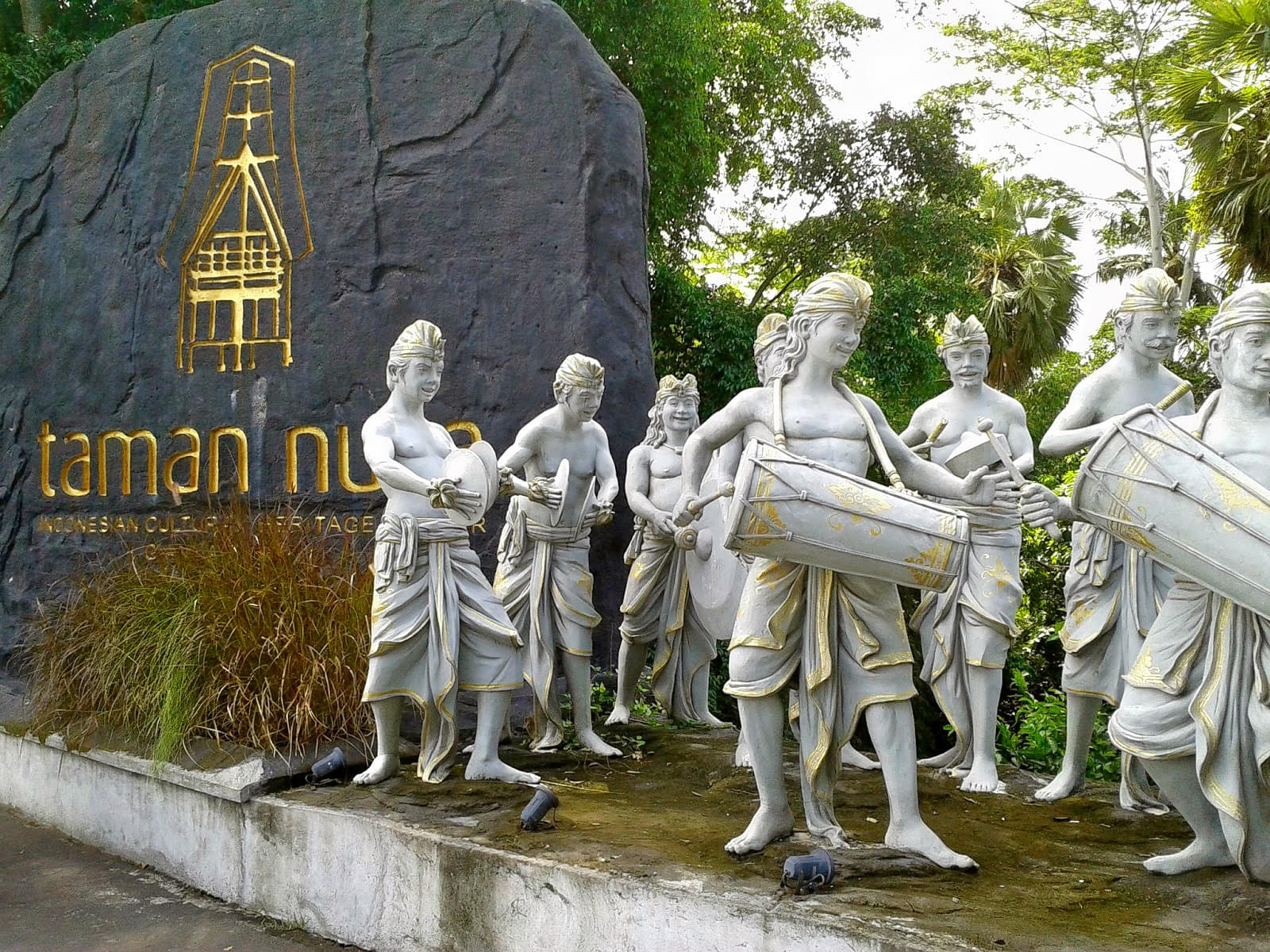 Taman Nusa Overview