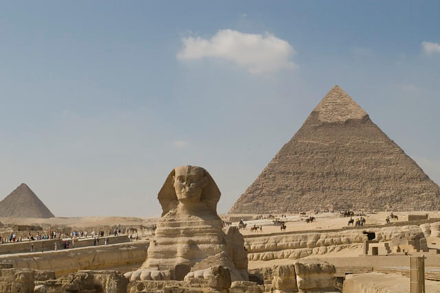 Full-Day Giza Pyramids and Egyptian Museum and Bazaar Tour