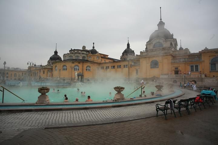 Thermal baths in Winter