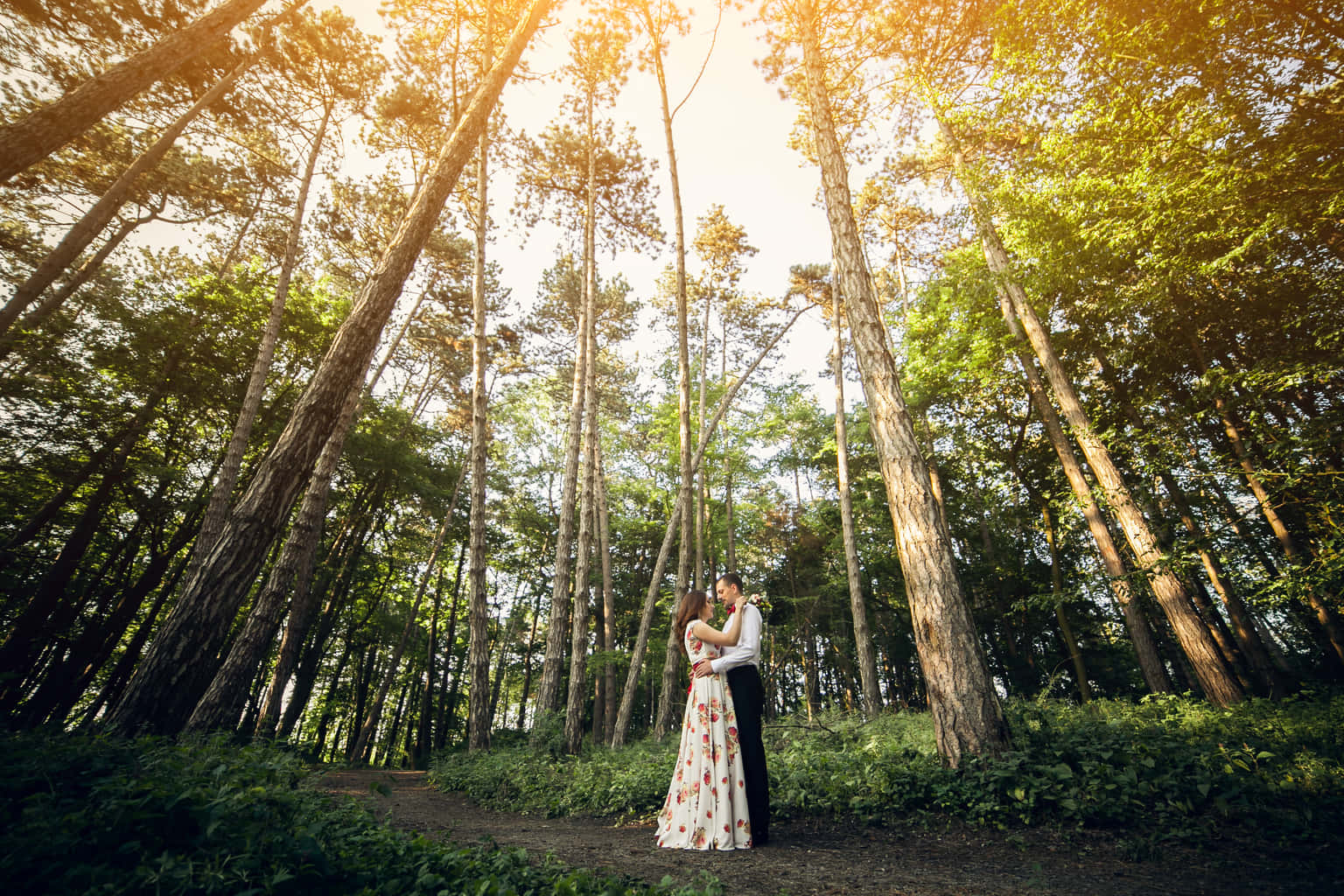 Couple Photoshoot in Ooty