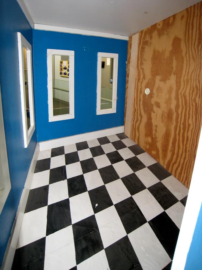 Ames Room