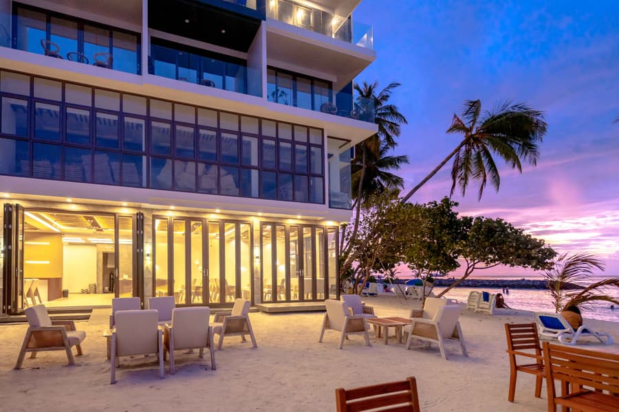 Arena Beach Hotel Image