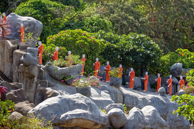 Dambulla Cave Temple