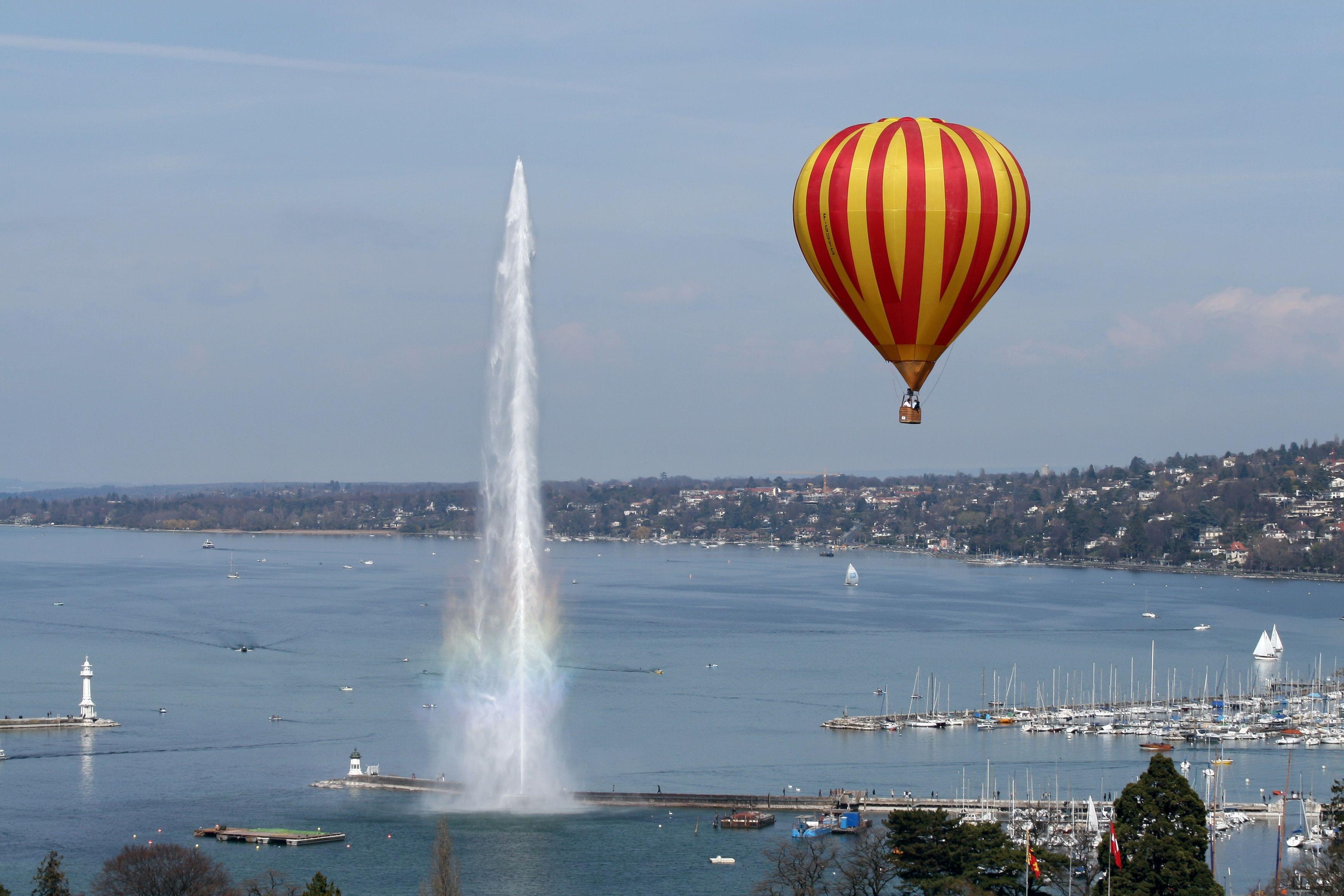 Hot Air Balloon Ride Geneva Lake